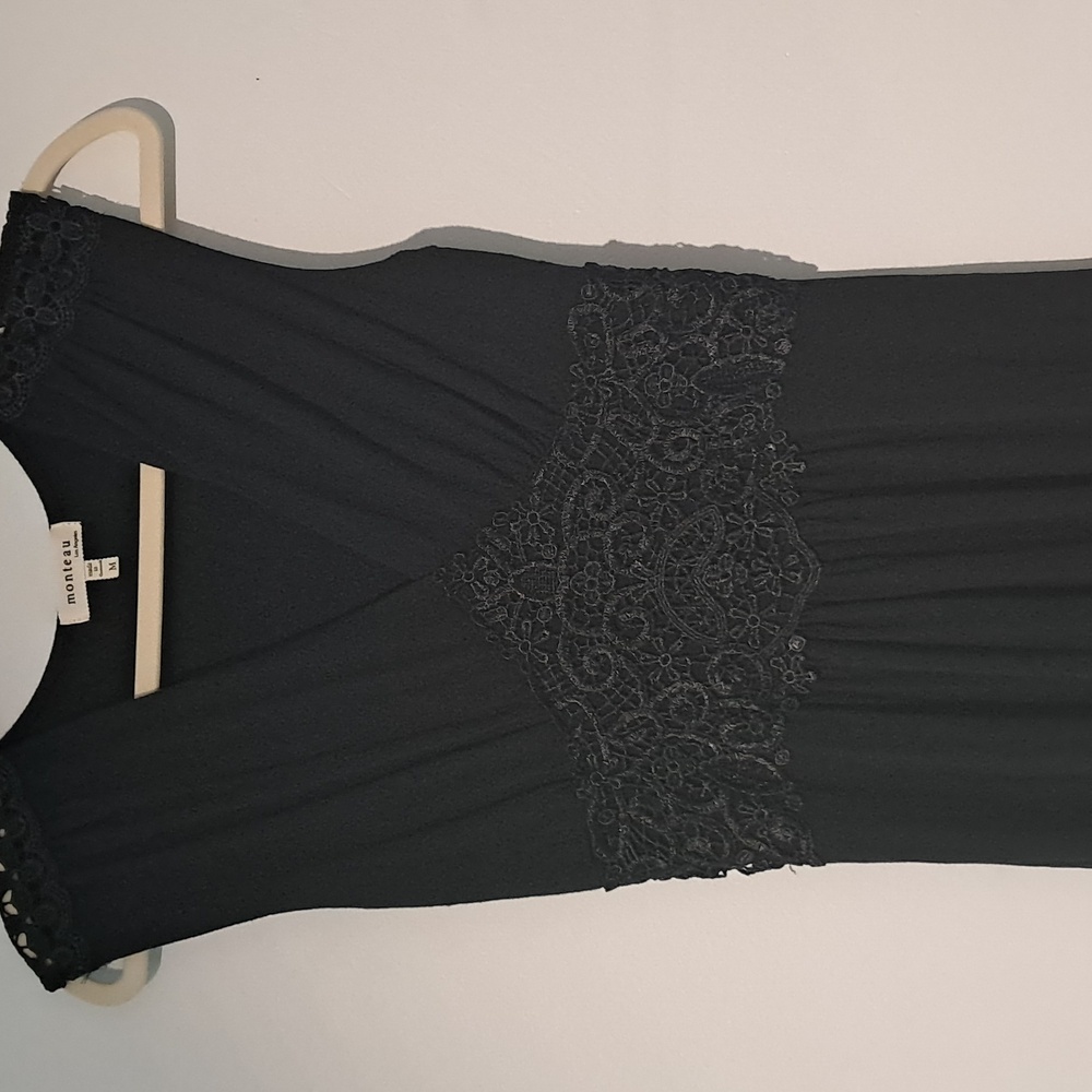Monteau Black Sleeveless‎ Maxi Dress. Size Medium.